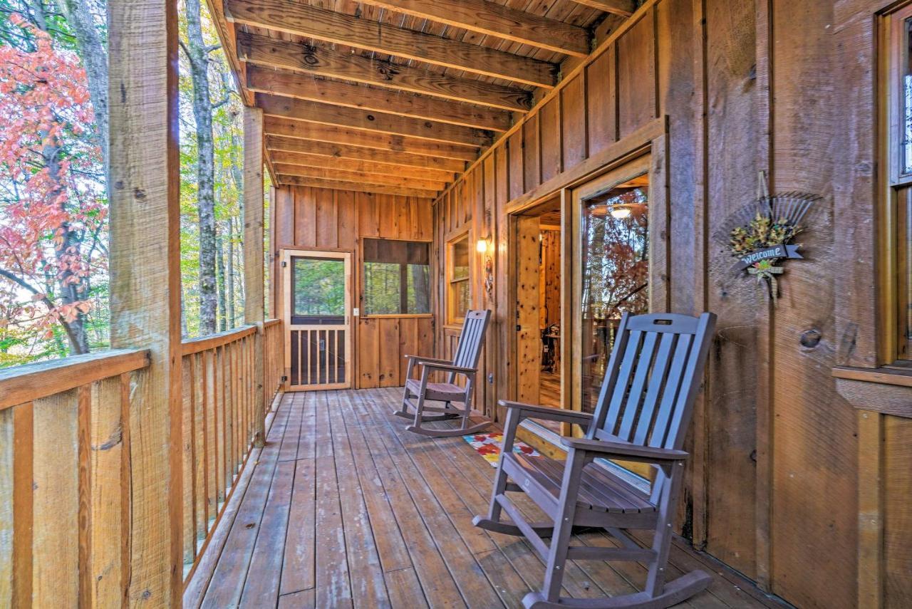 Grin N Bear It Cabin With Hot Tub And Fire Pit! พิเจนฟอร์จ ภายนอก รูปภาพ